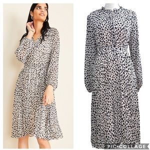 CHEETAH PRINT PLEATED SKIRT DRESS IN IVORY PORCELA